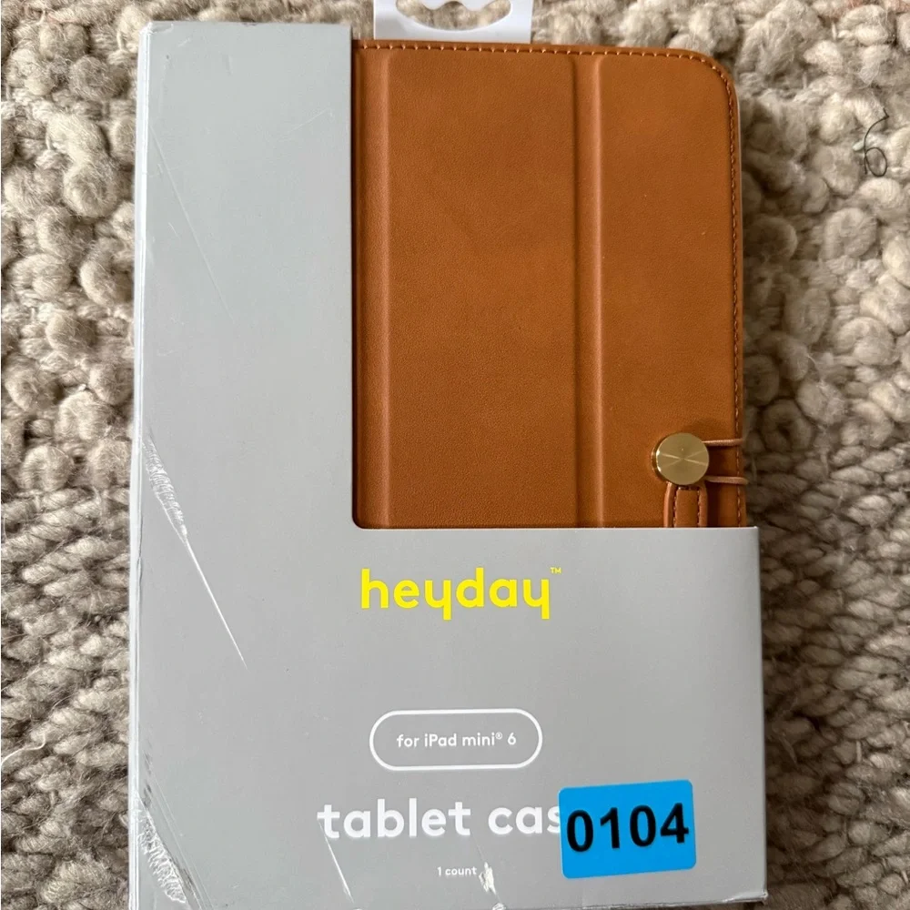 Heyday Tan Tablet Case for iPad Mini 6 trifold stand, faux, leather gold closure